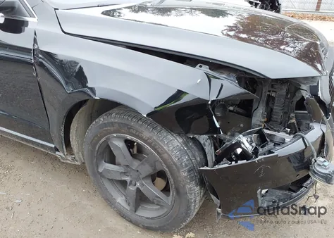 2010 Audi Q5 3.2 Premium из США, поврежденный, VIN WA1LKAFP1AA036268